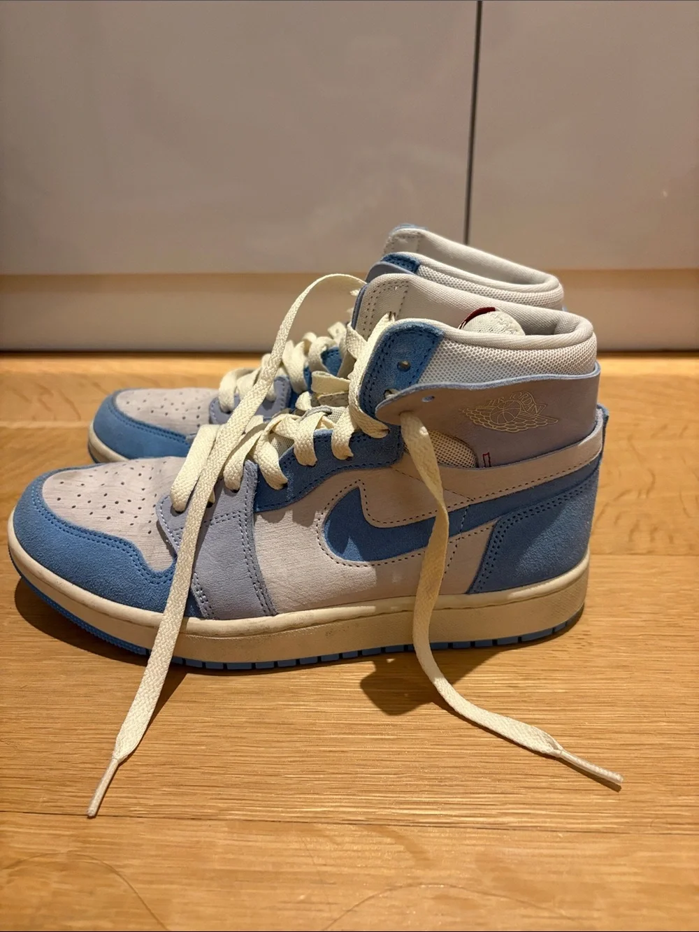 Nike High-Top Sneakers in Light Blue & Cream